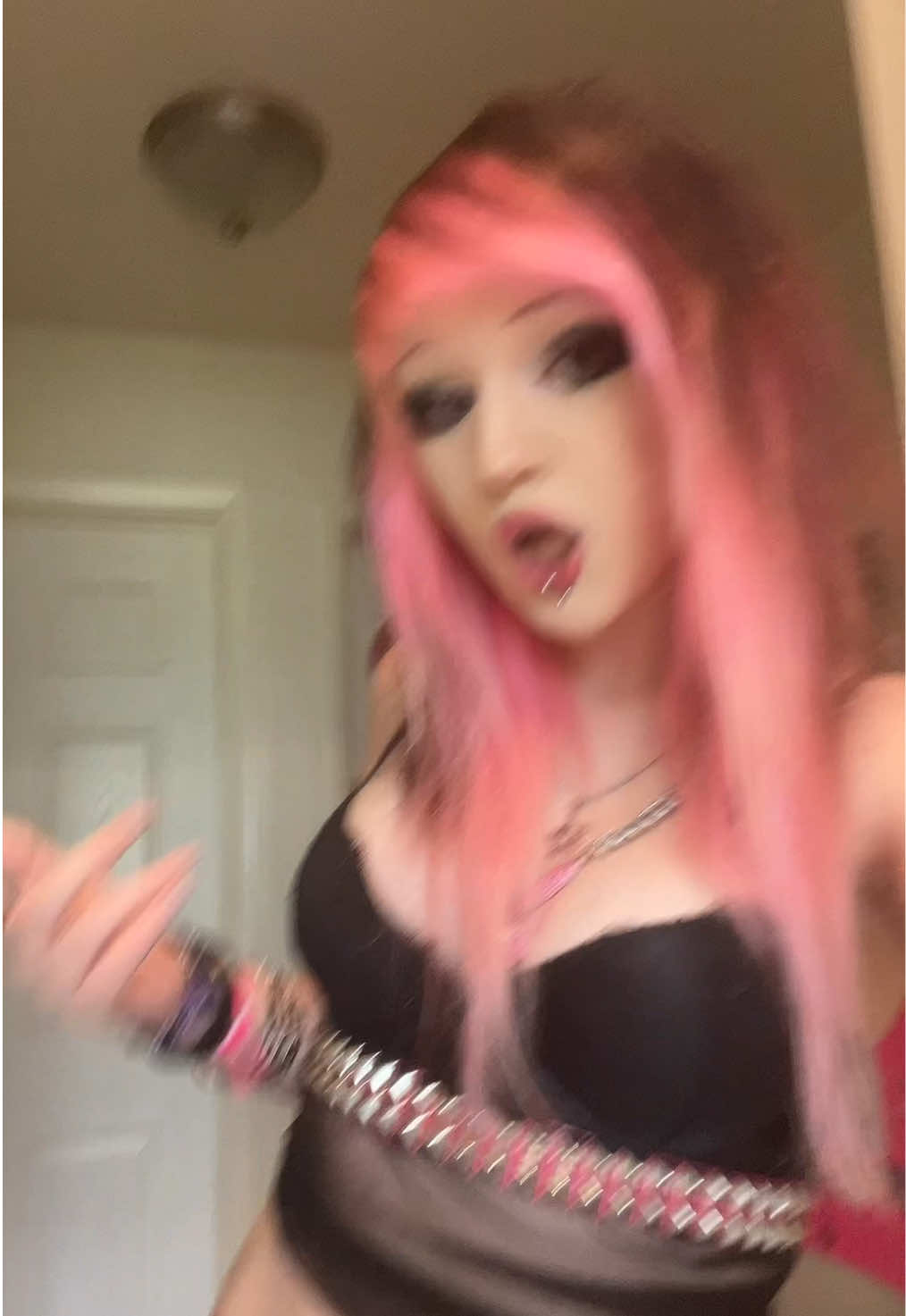 @Apology girl
