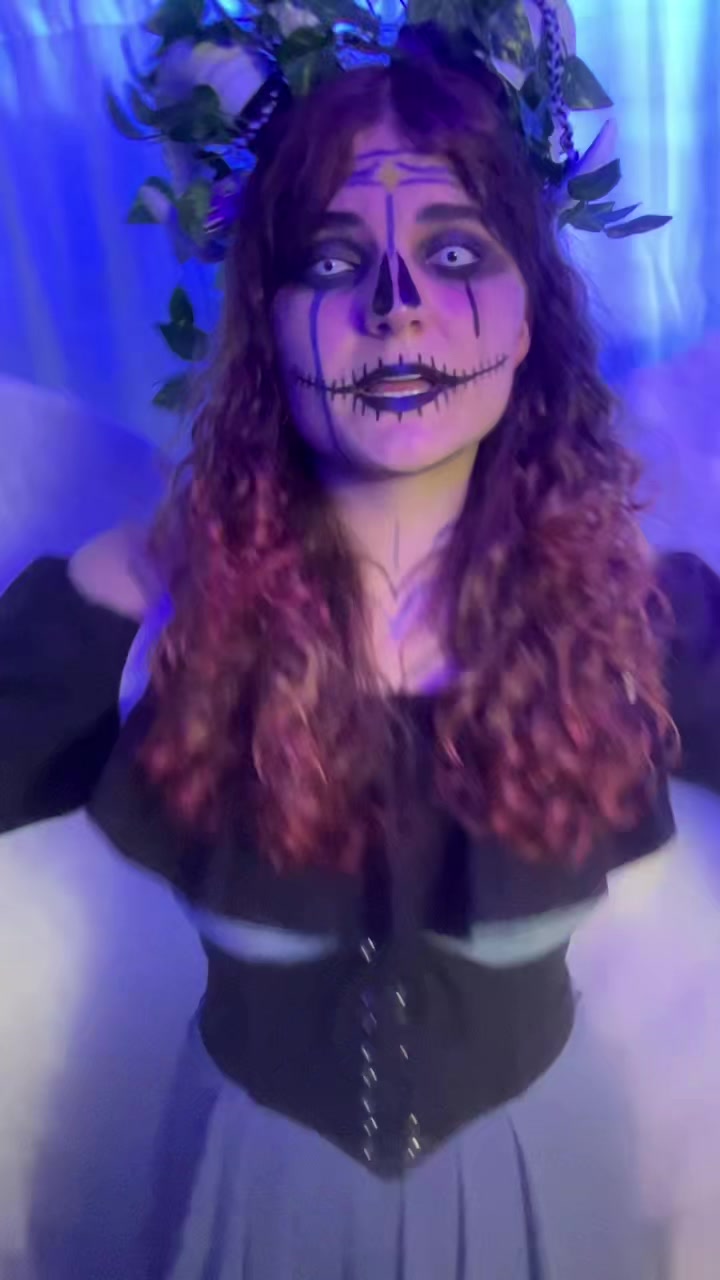 @Twisted_Cosplay