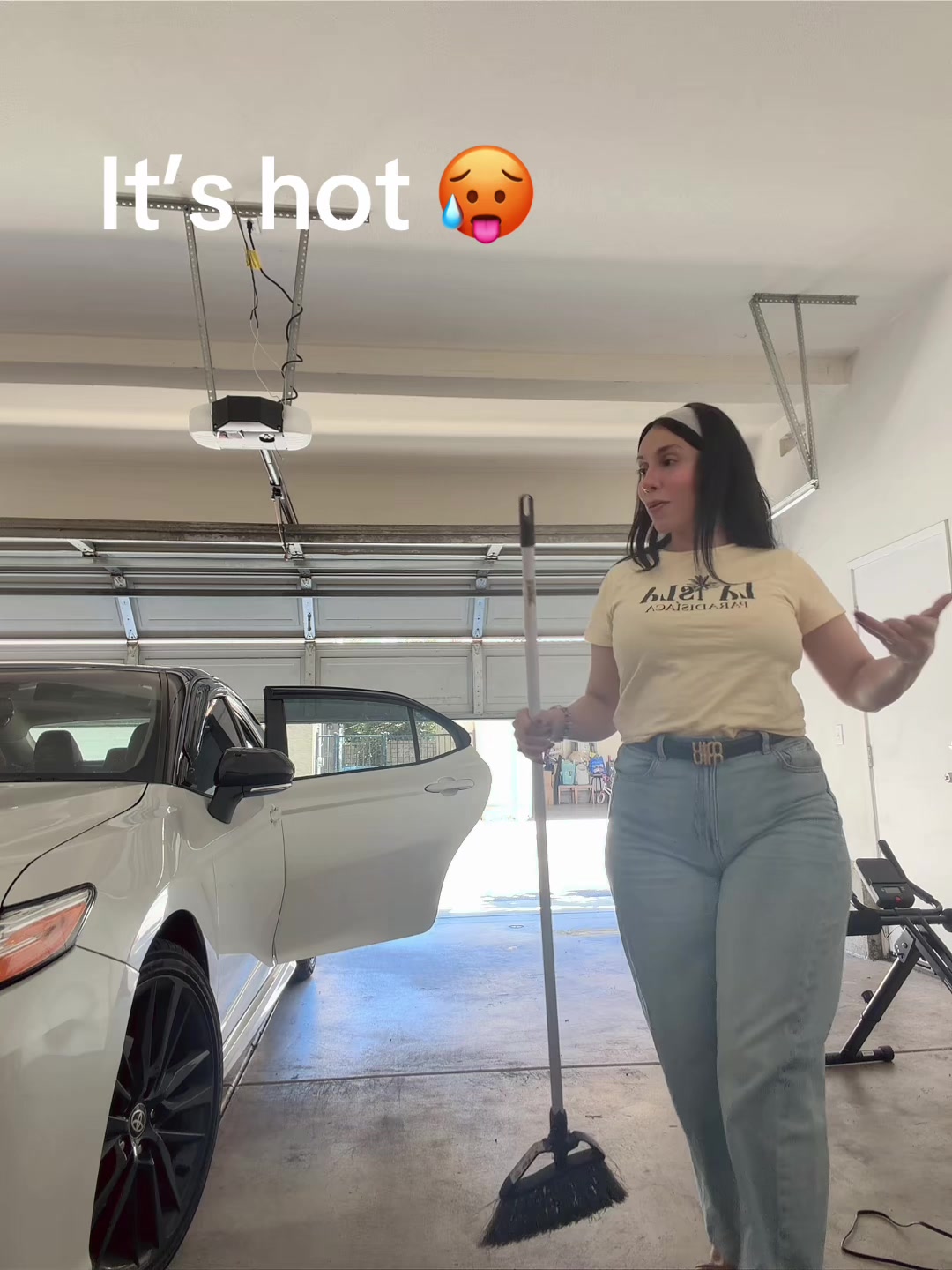 @tinarose477