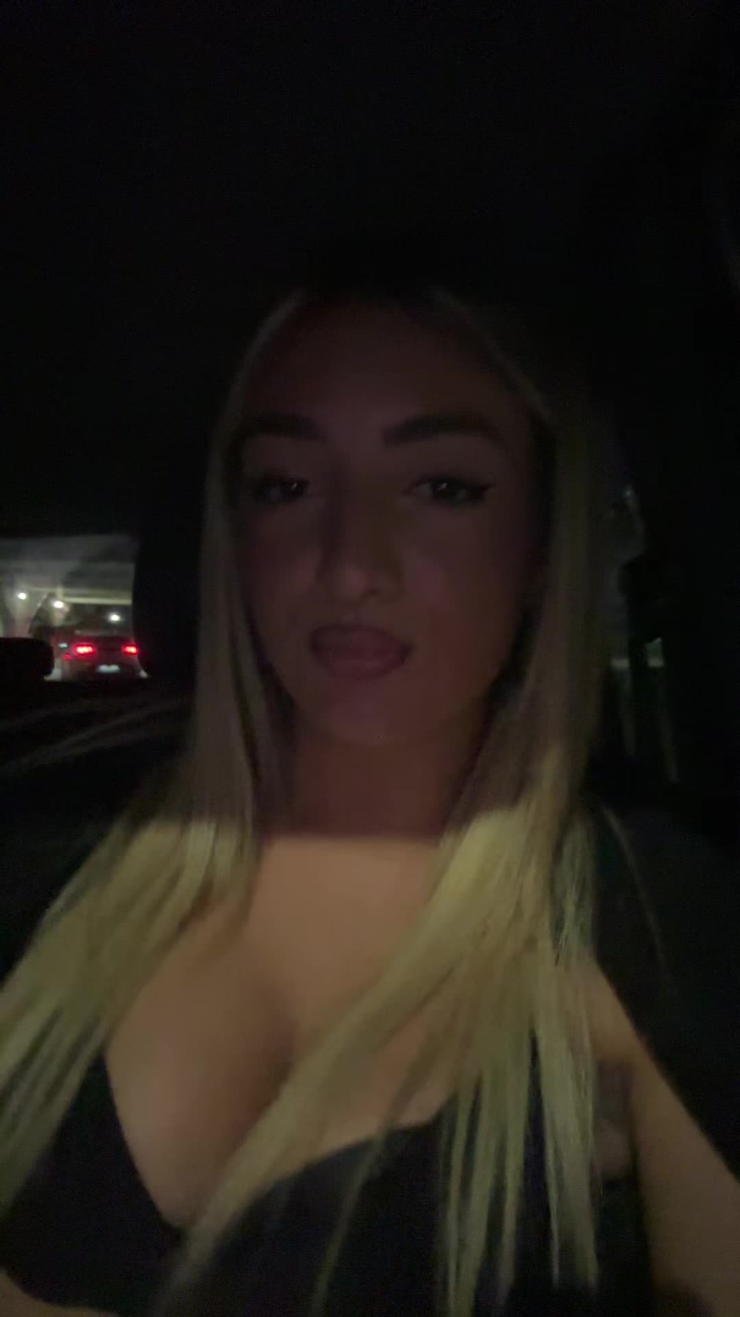 @_angelicafenicia