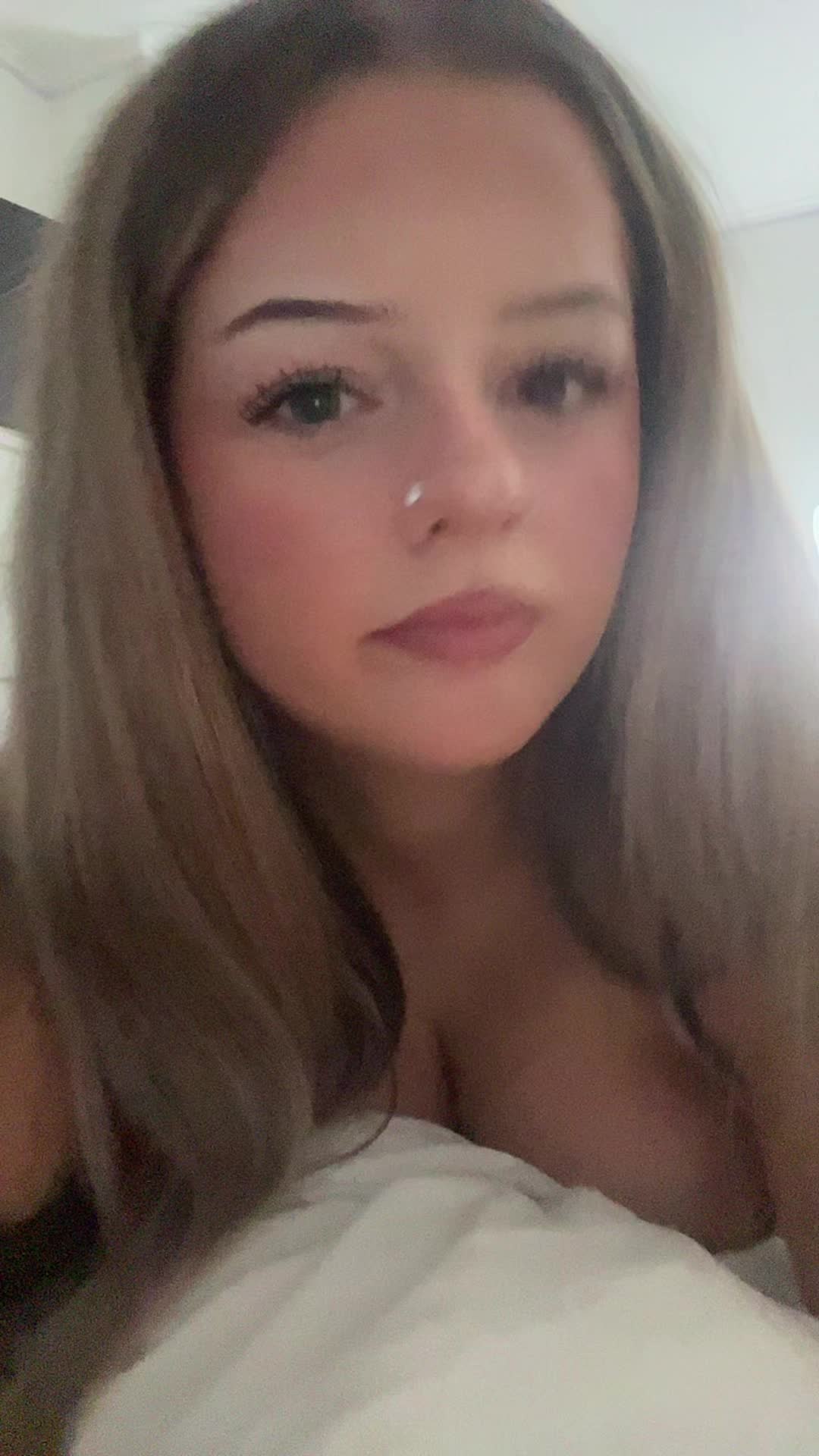 @😚😚