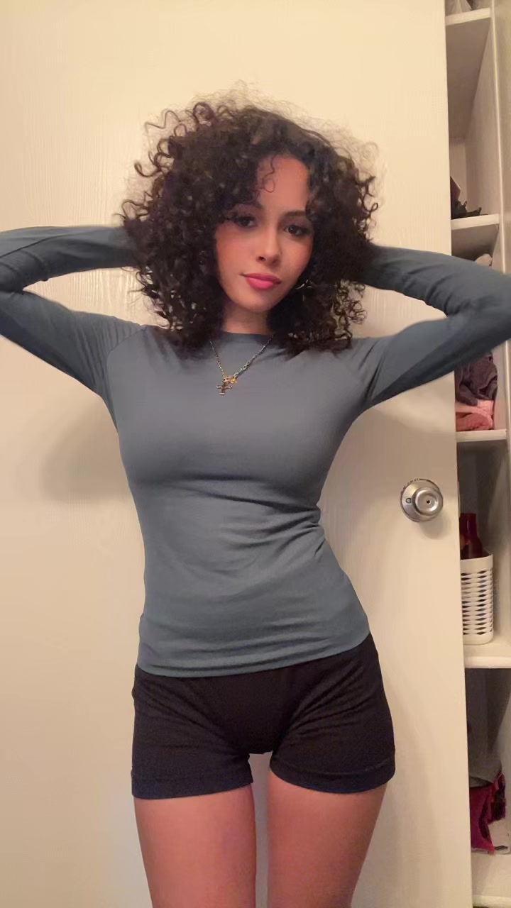 @Nelializ