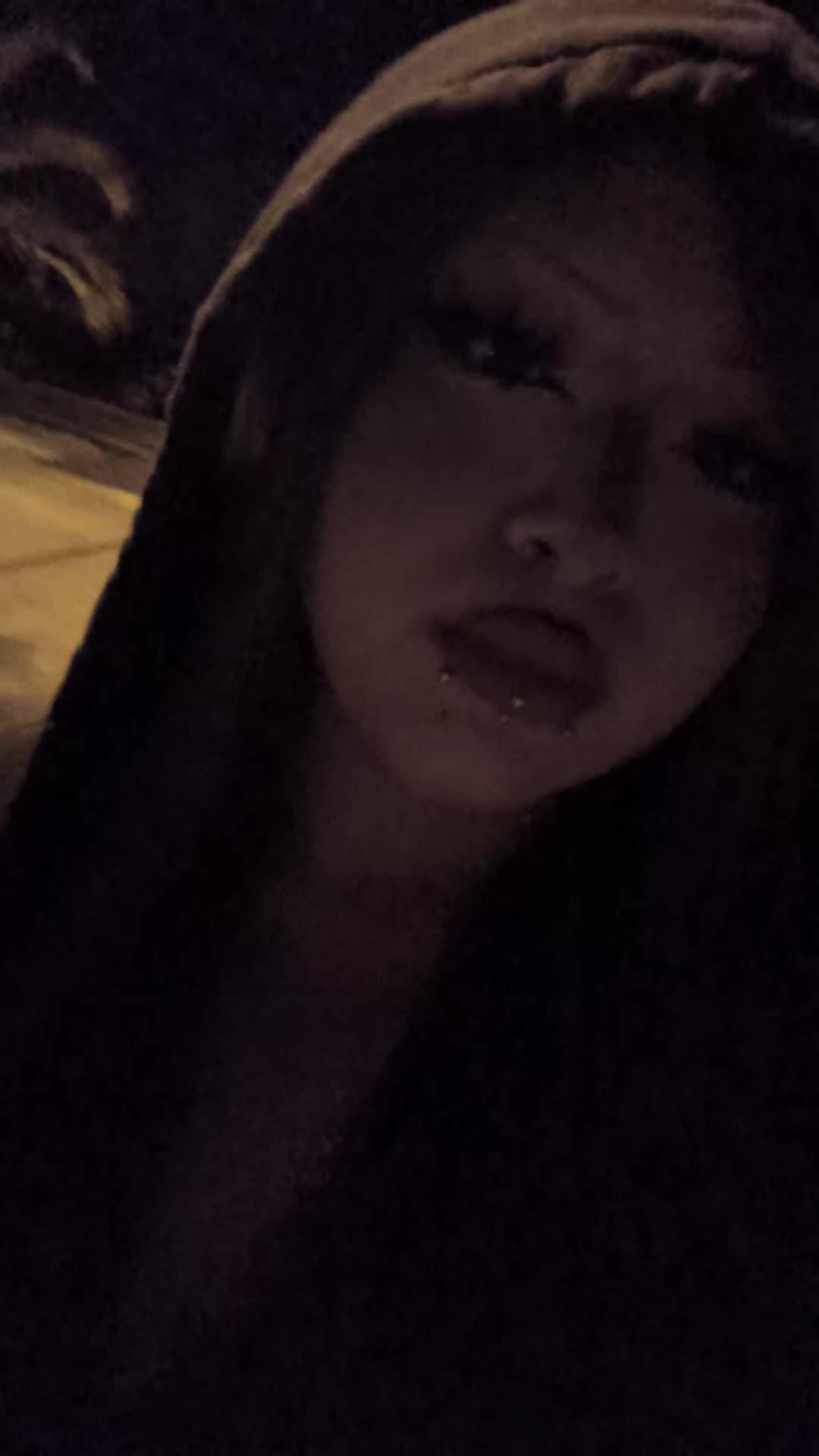@𝔇𝔢𝔰