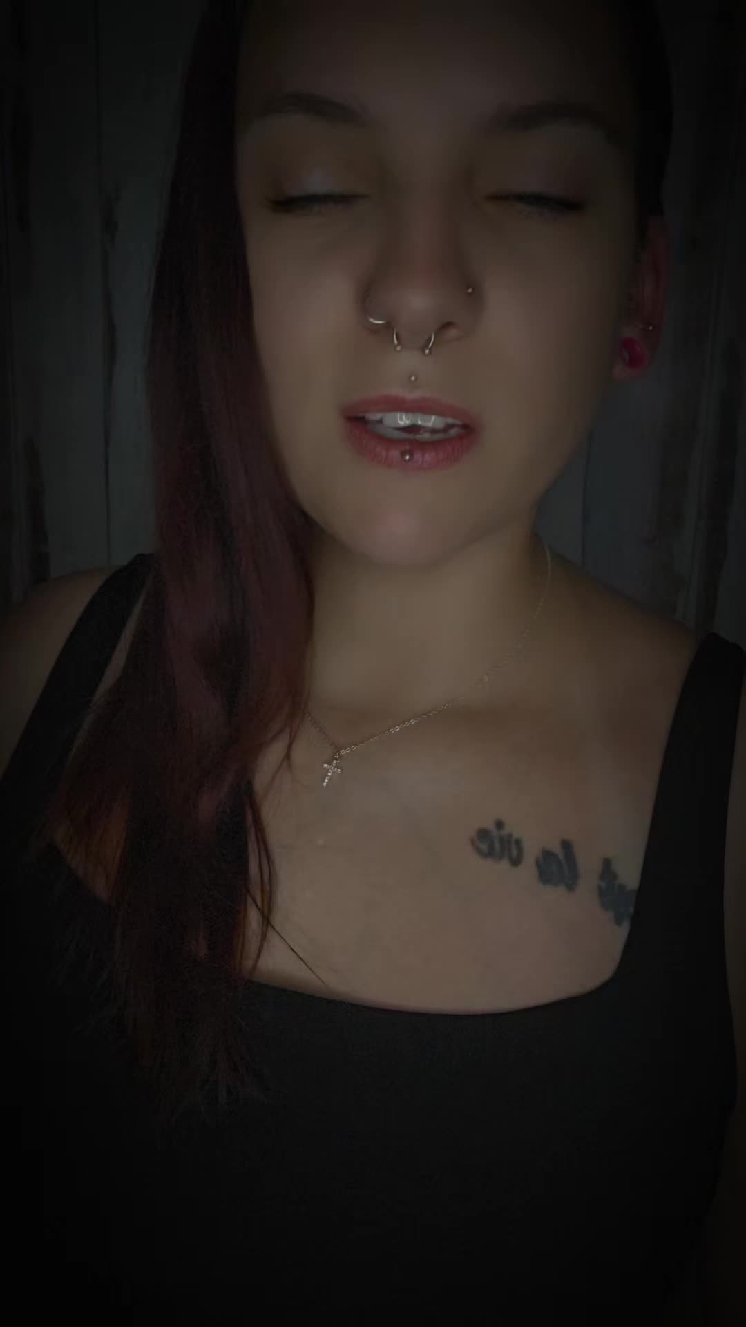 @𝓐𝓷𝓷𝓲 🖤