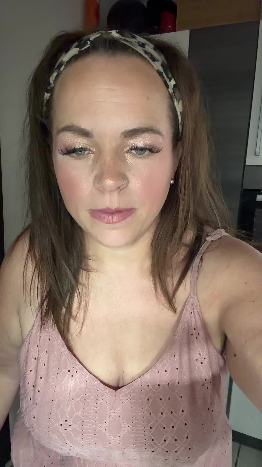 @🍉Sarah1988🍉