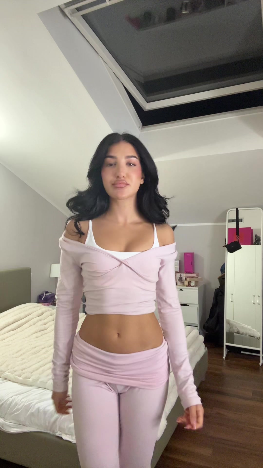 @elenaforfriends
