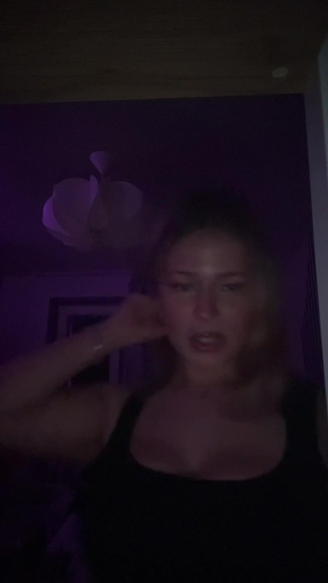 @d