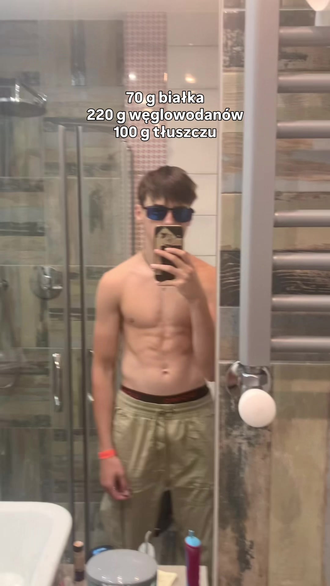 @IG: nowakalex_