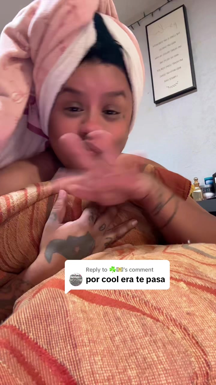 @lalalopez