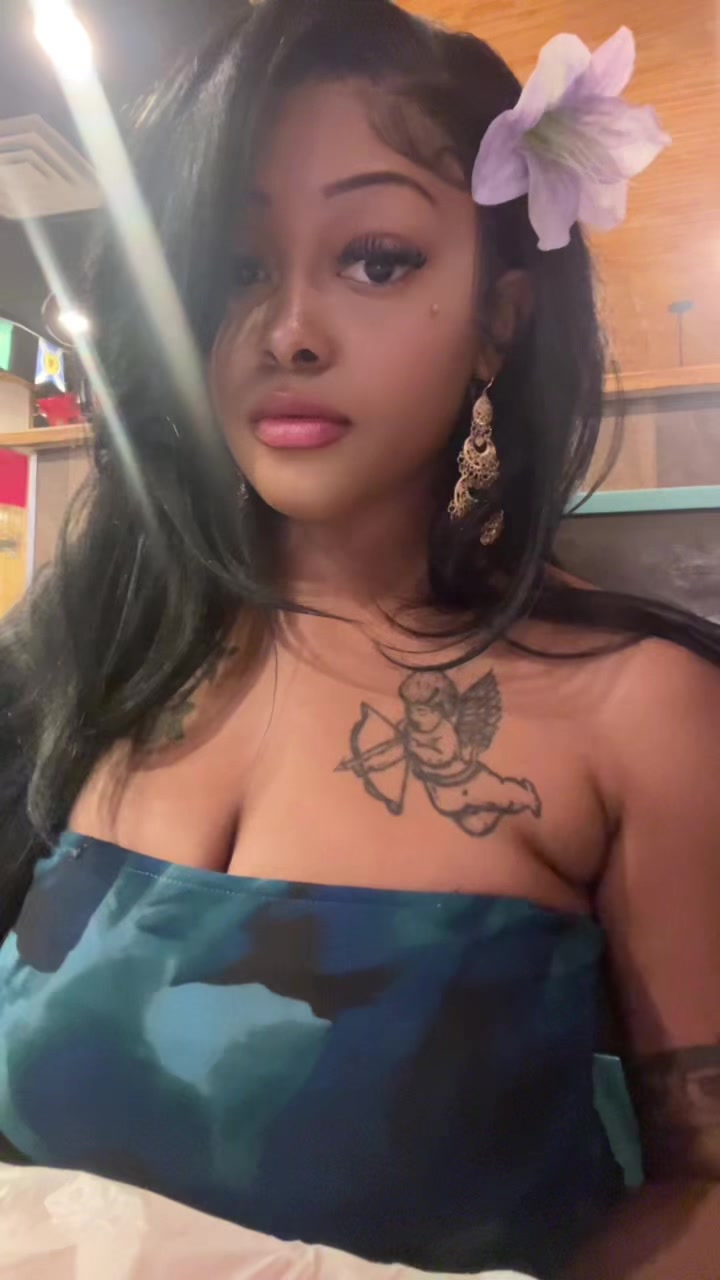 @shayla