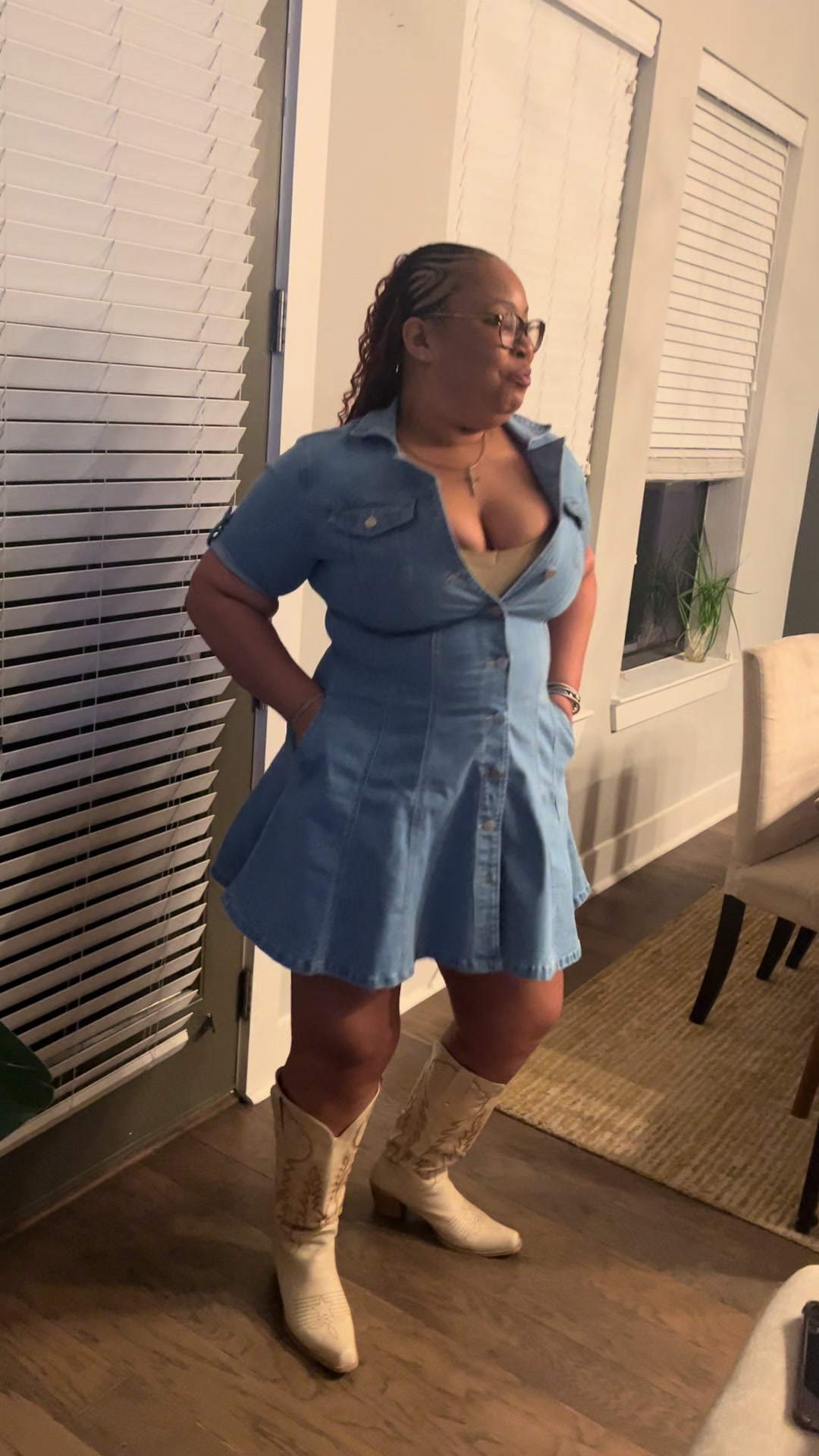 @Mz.Brandee_Bee🐝