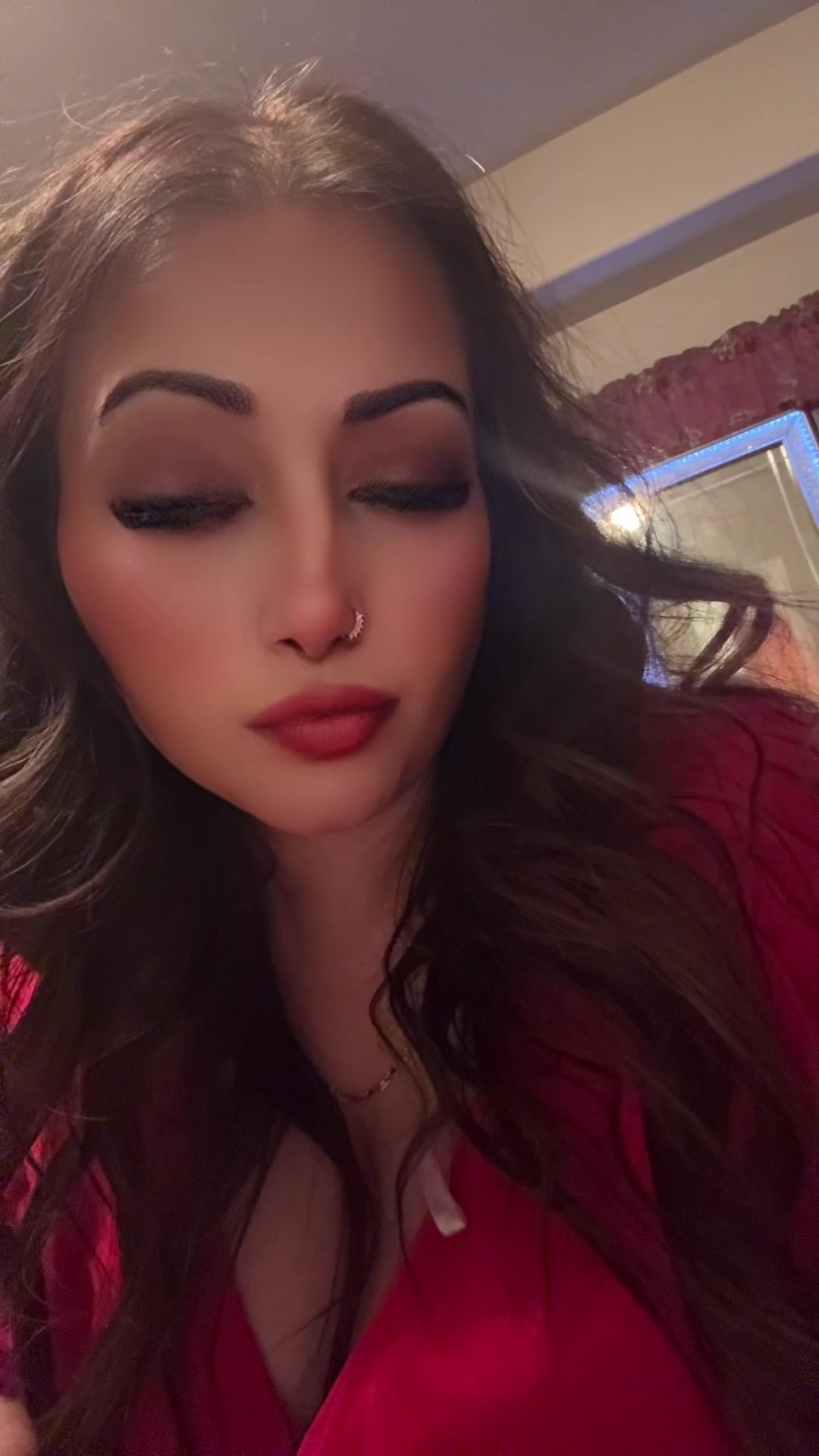 @AsliSona