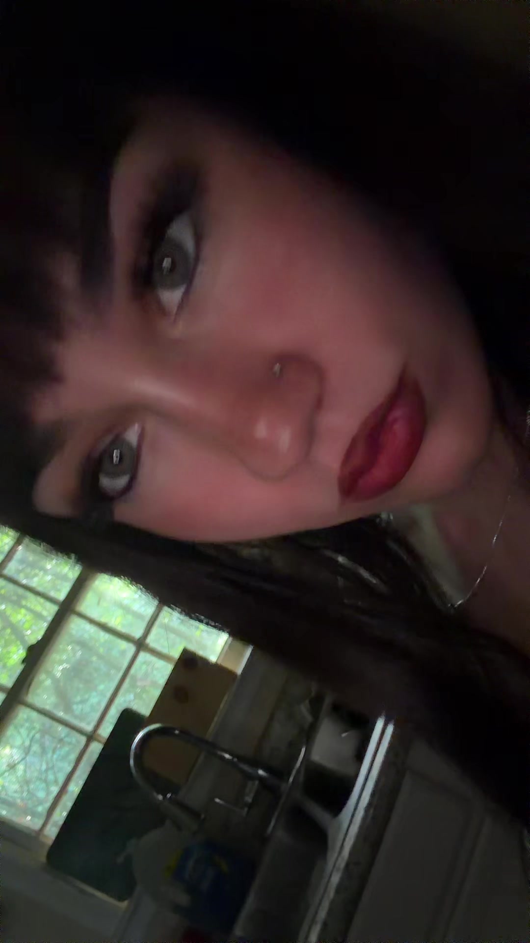 @leoisamenace