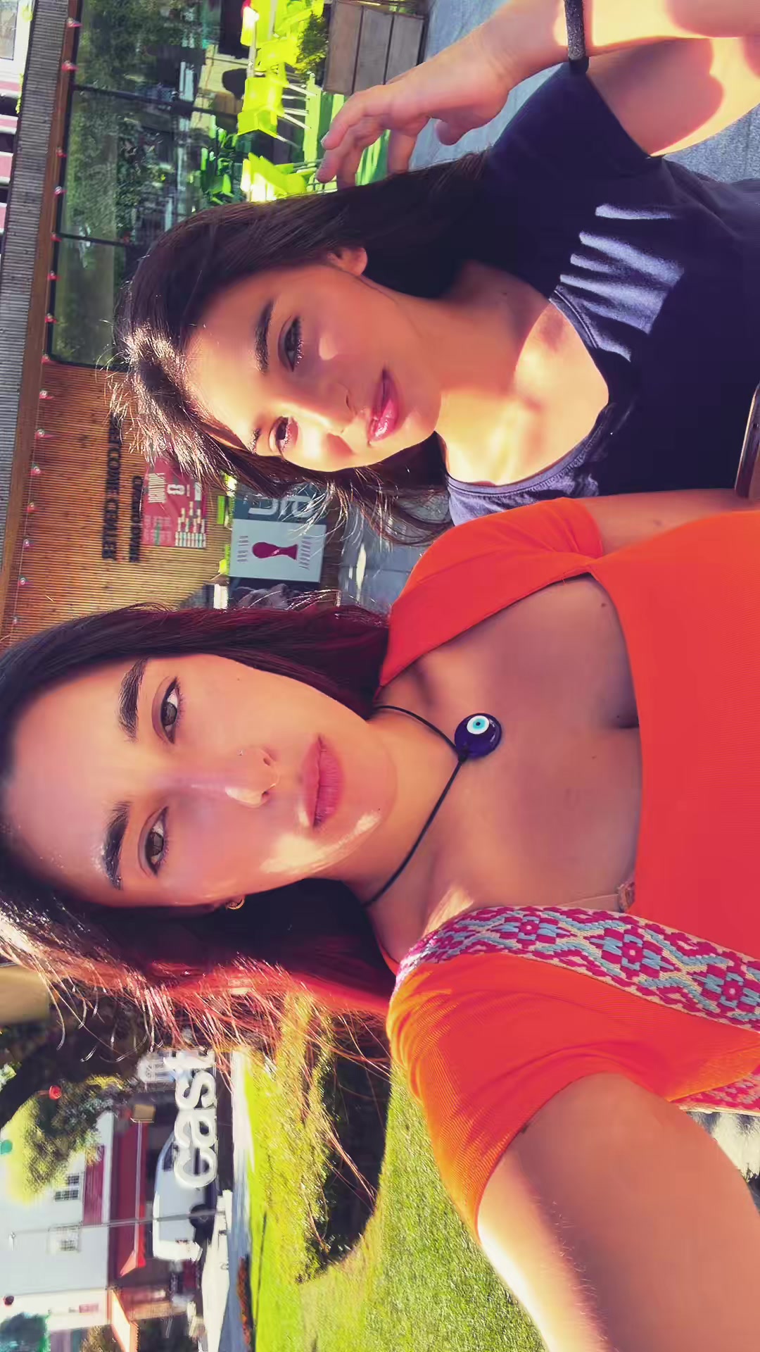 @☀️❤️🛍️😻