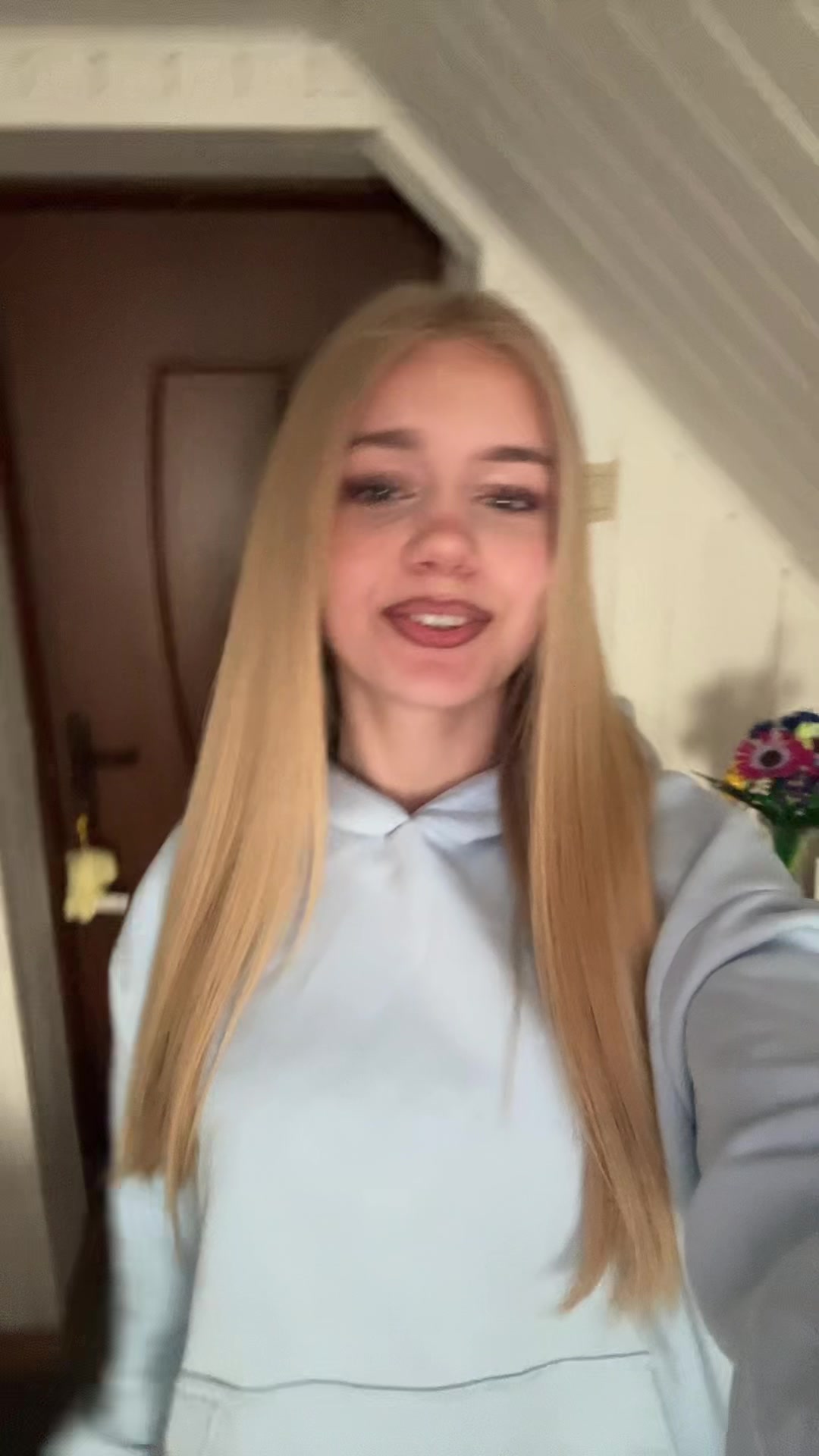 @Эмилия💐