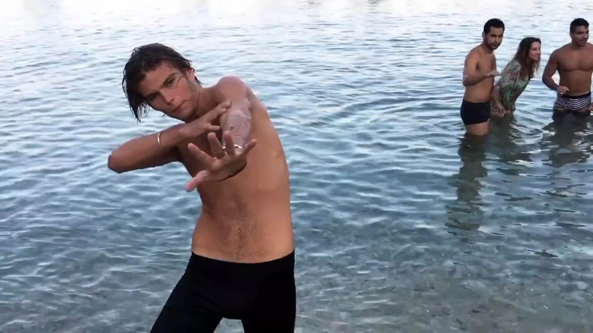 @kevinkevin