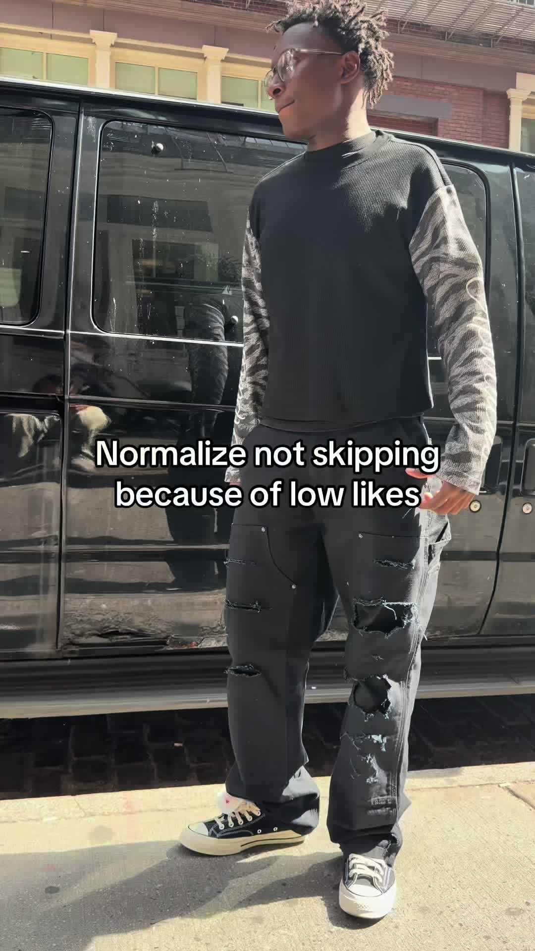 @aparatus.us