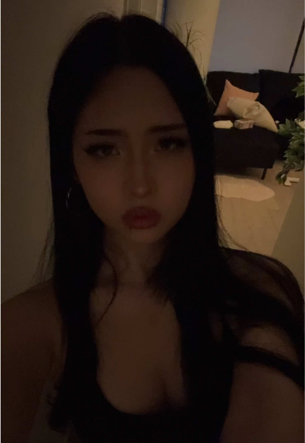 @￶