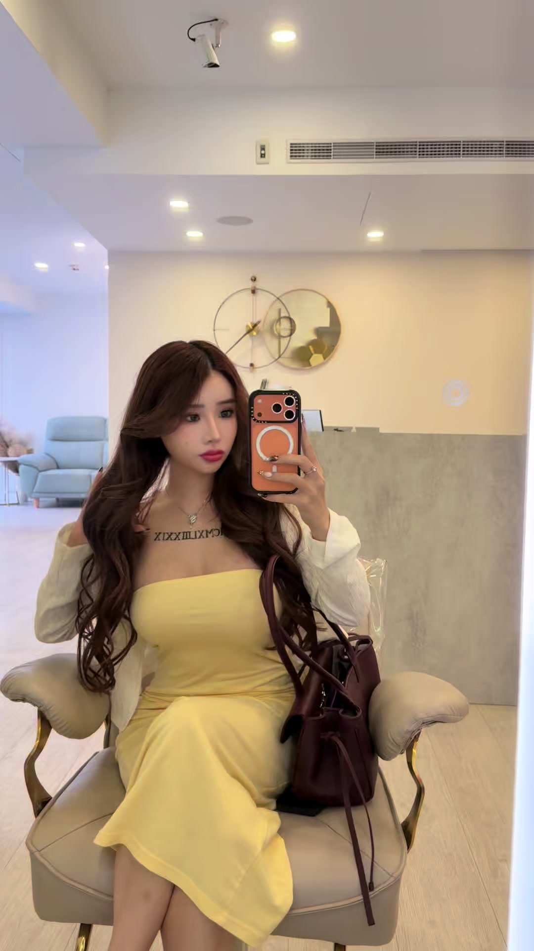@Bebe