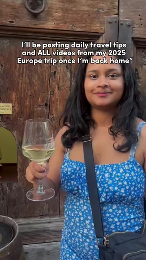 @Girl from Taprobane | Ayesha