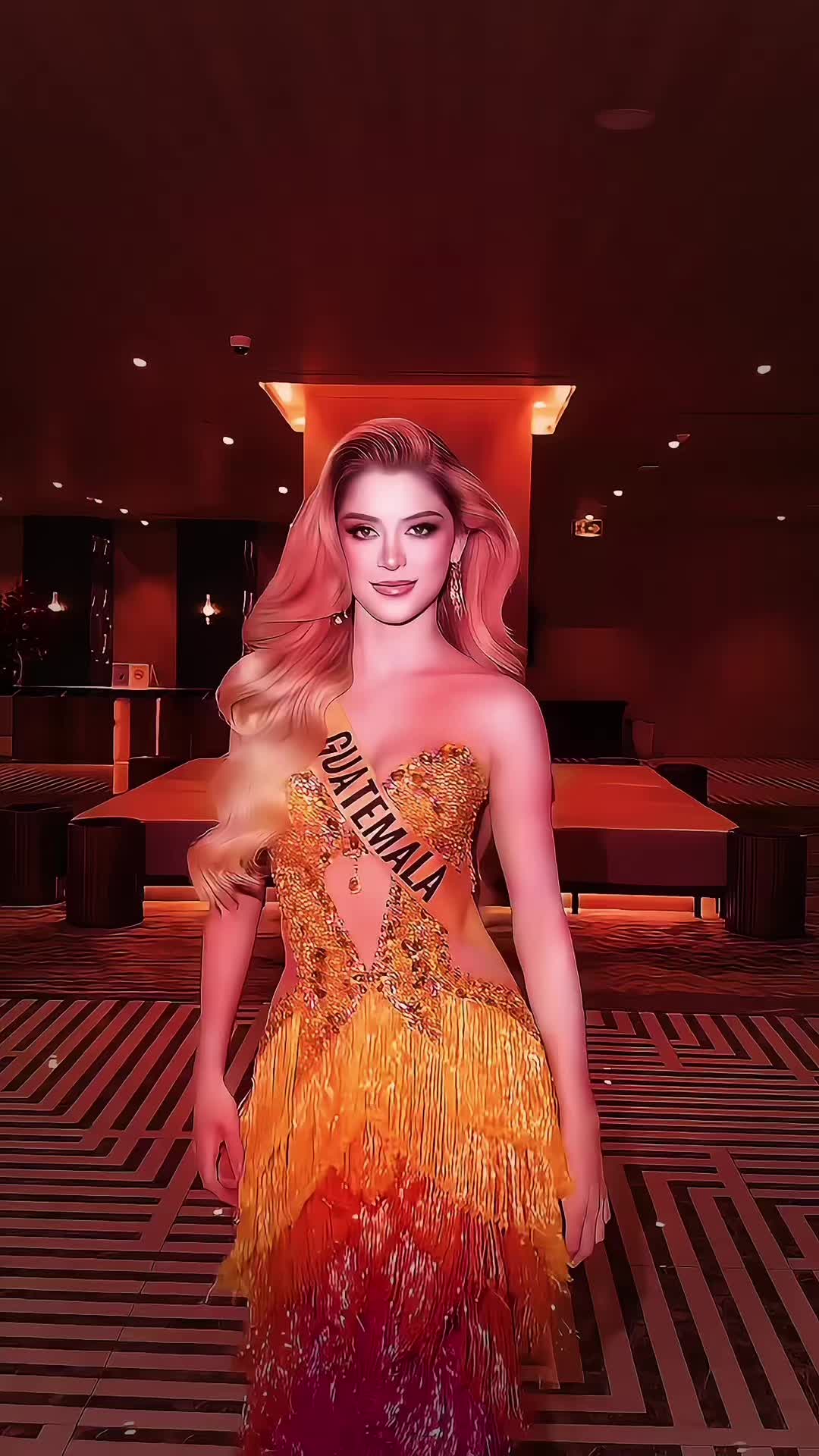 @cscarlosGT