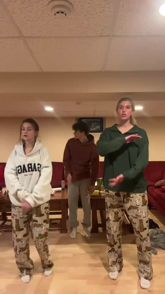 @eviewaters111