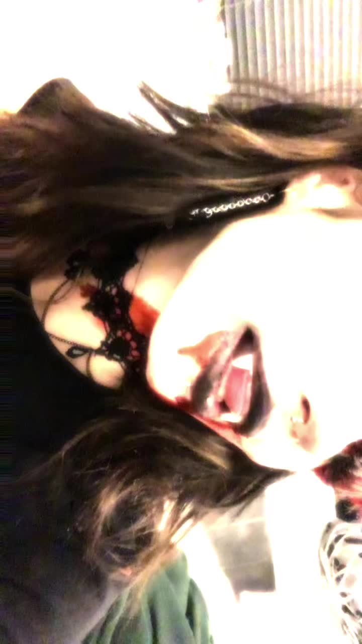 @miley🏳️🌈