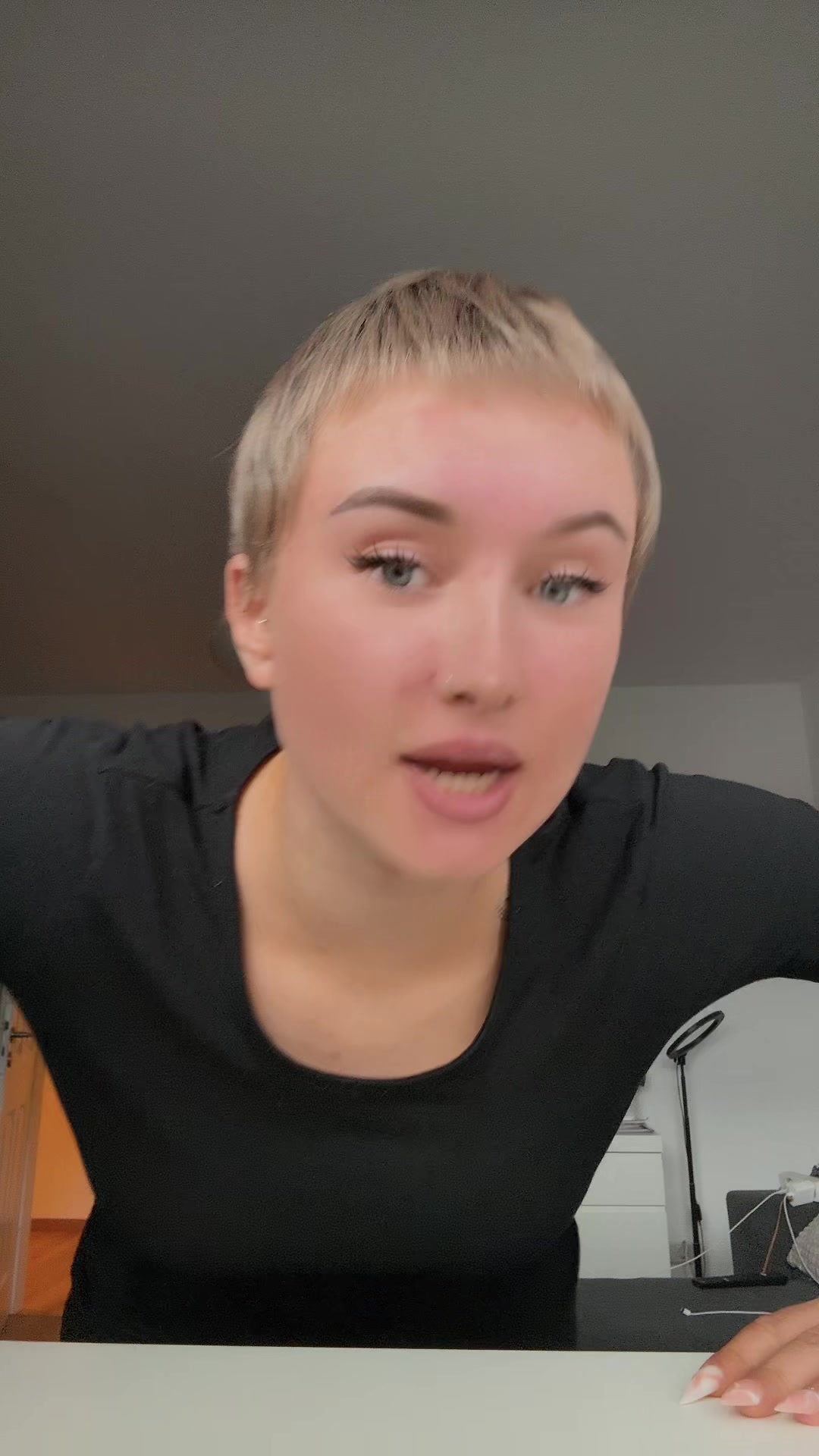 @Gabberbarbieee