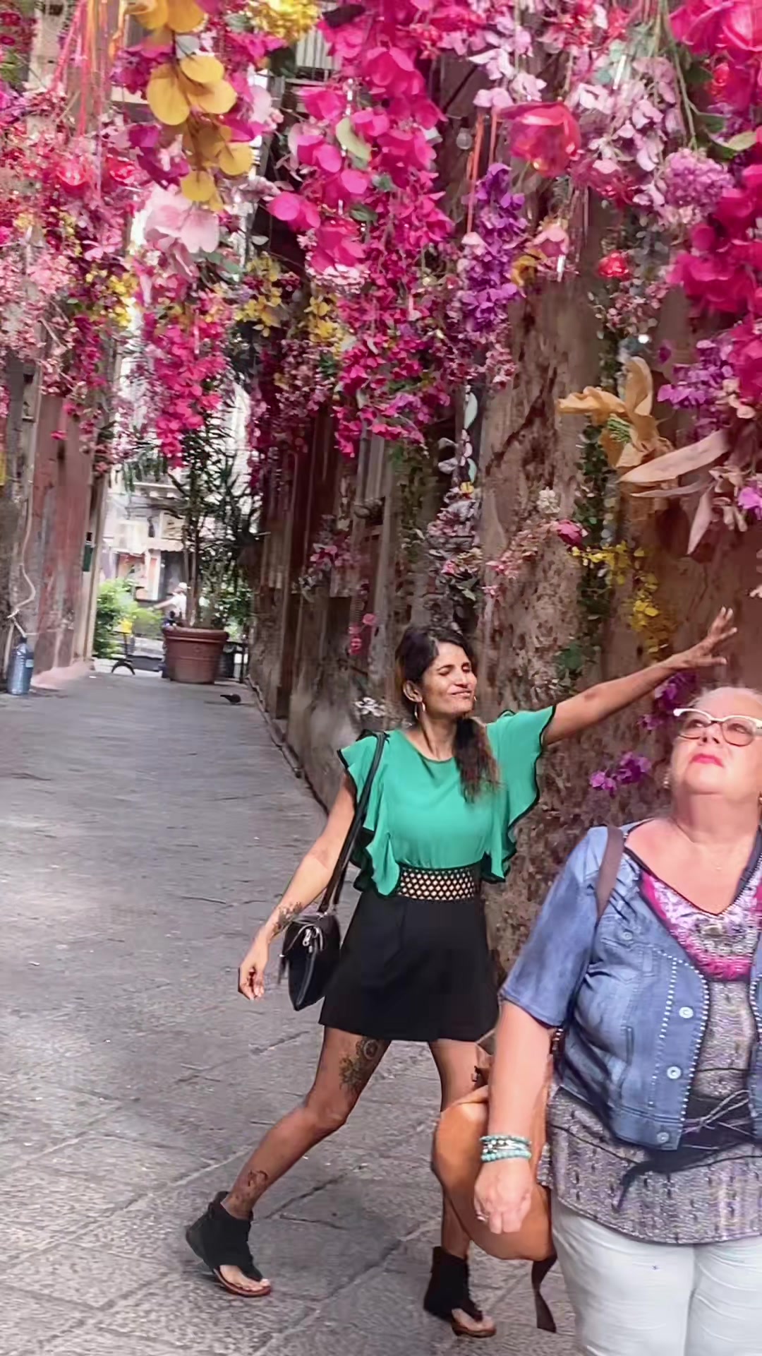 @Maleesha _fernando