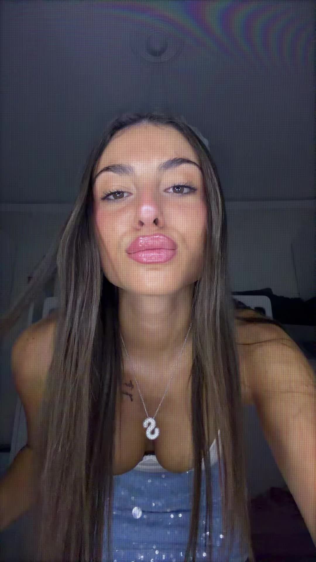 @__sarabevilacqua__