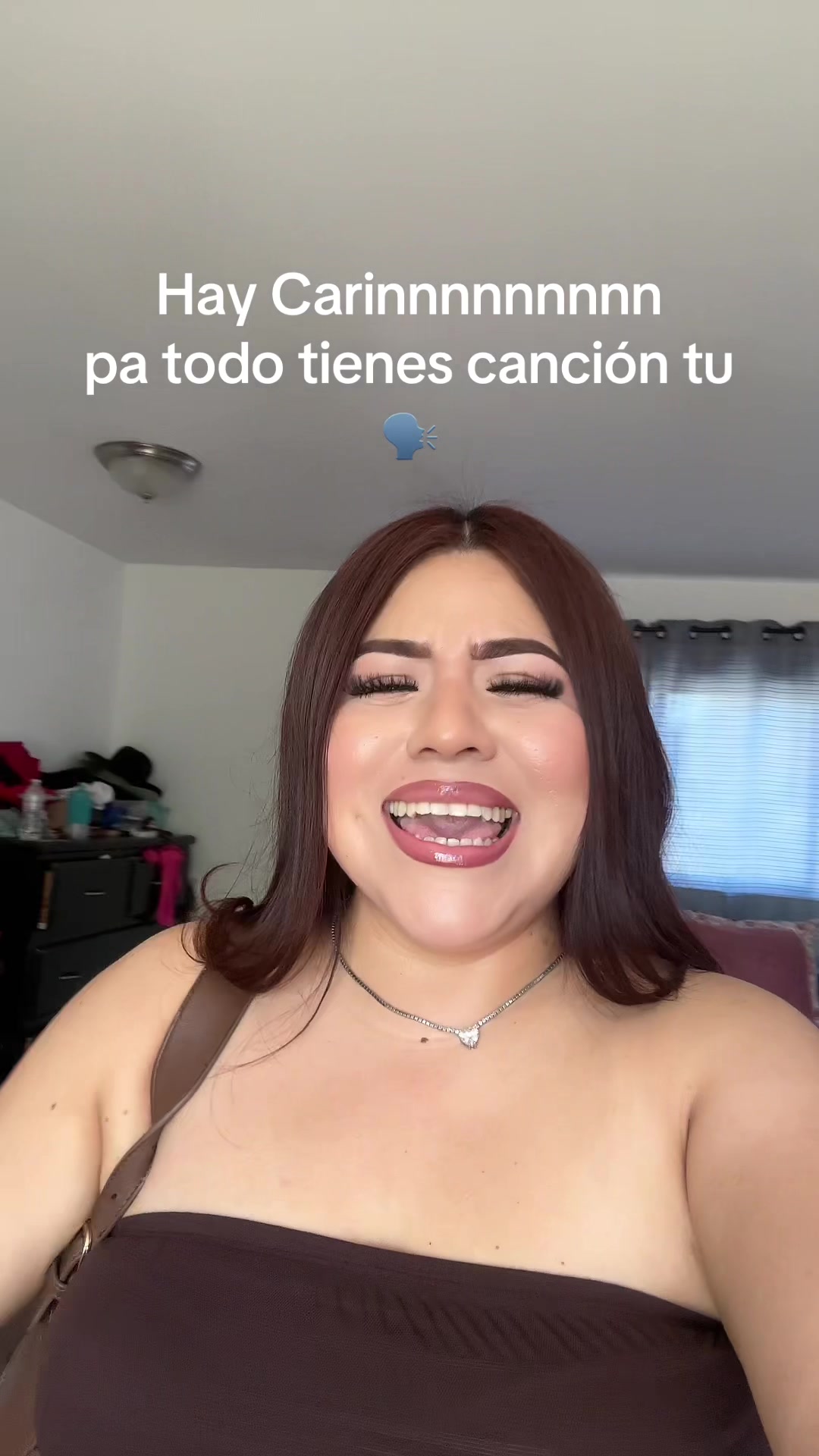 @Laura Sarah&iacute;