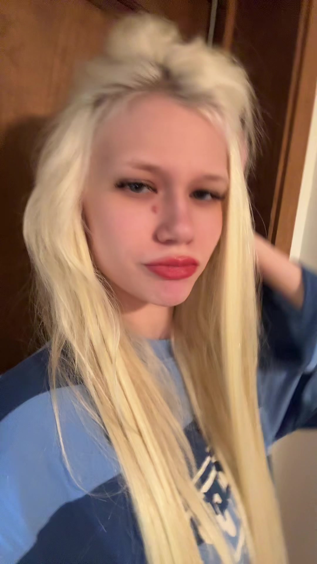 @model Tracy