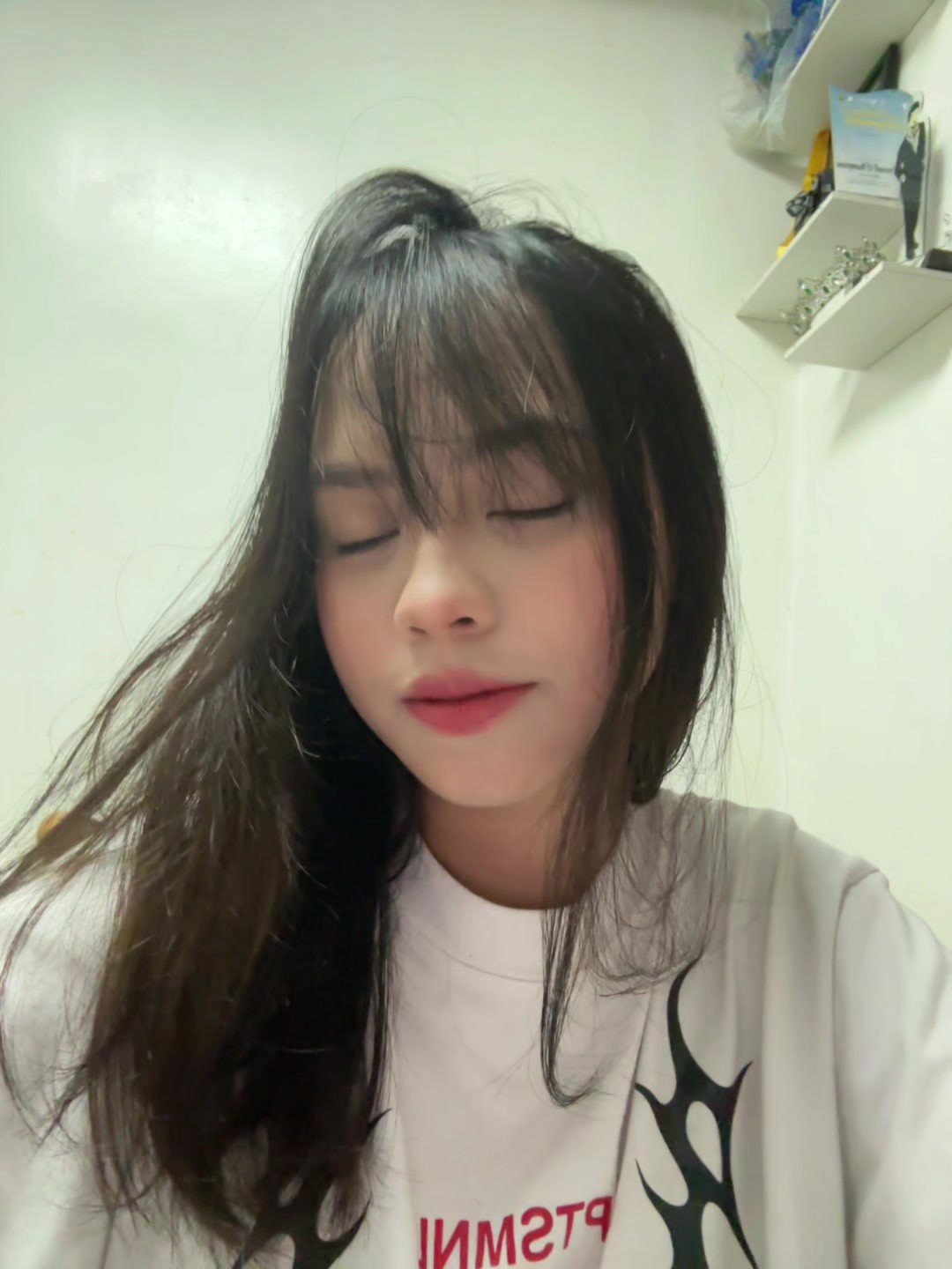 @LINSXLUVR