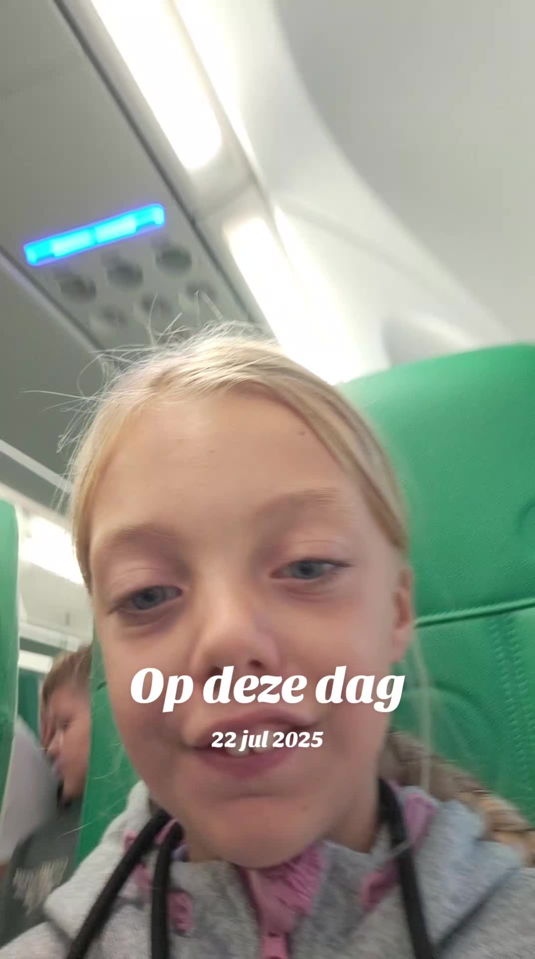 @rosaly🥰