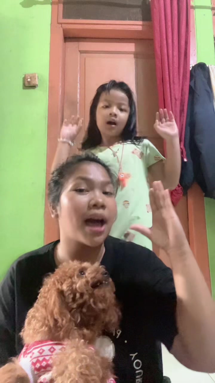 @Nathalia Ester
