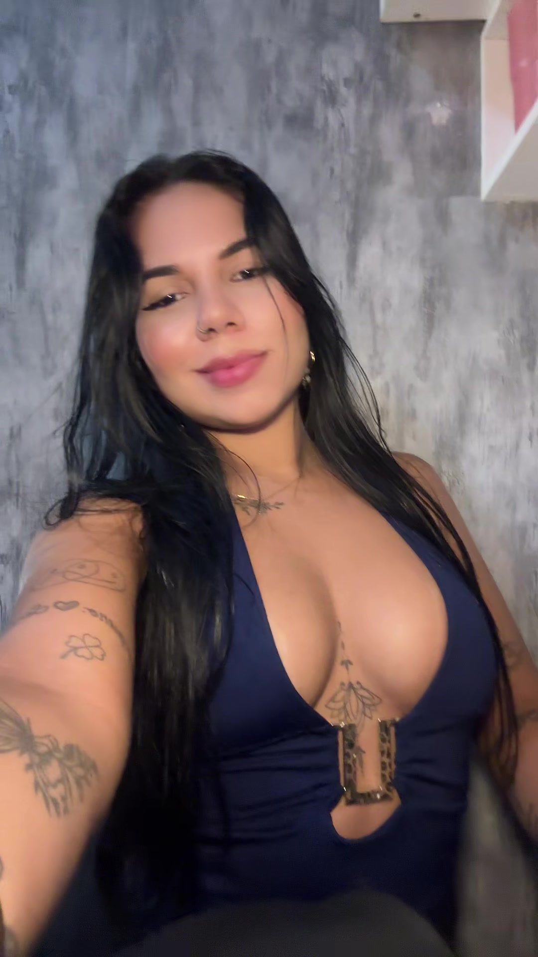 @Hellen_sillvax