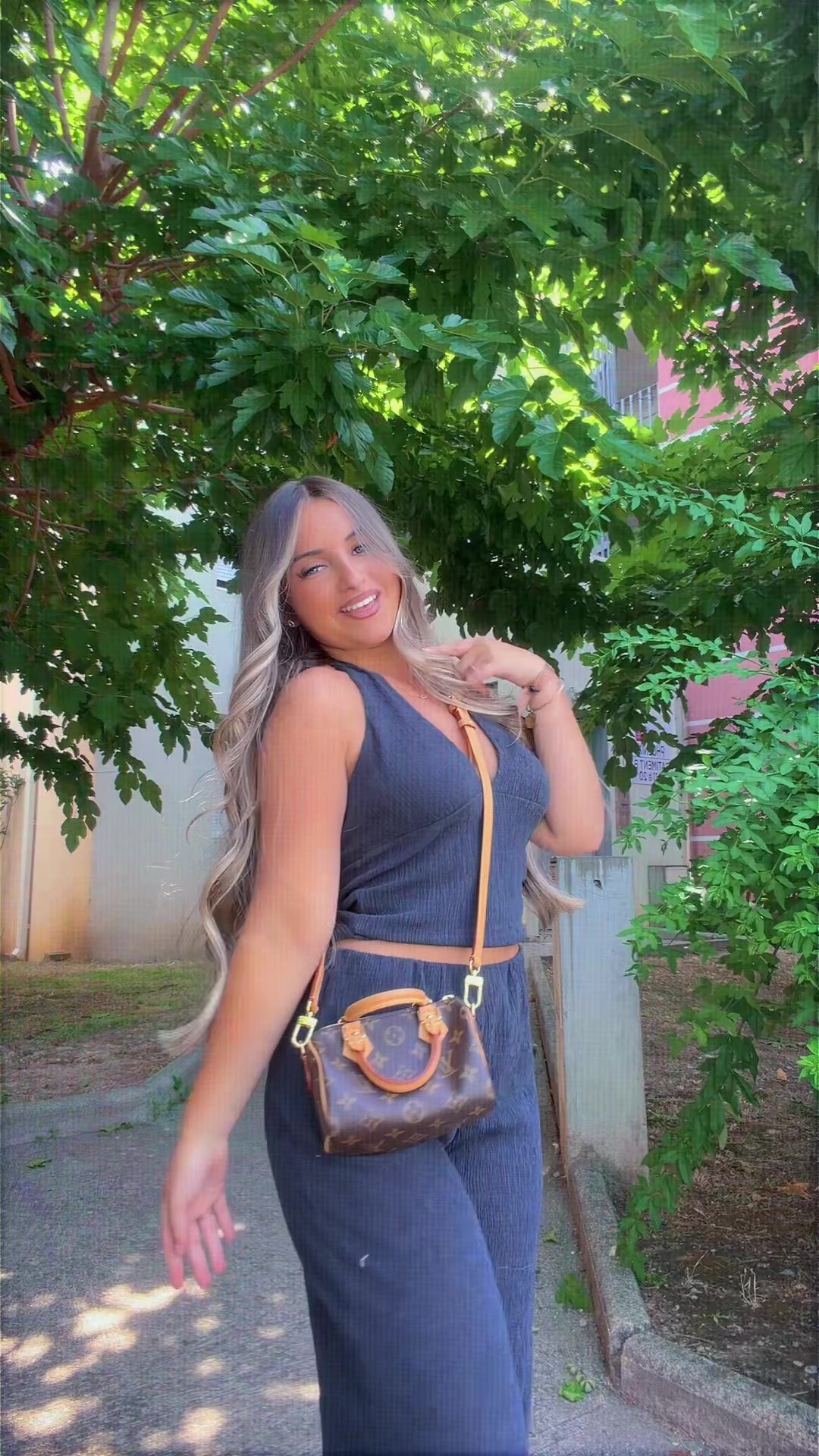 @Tah&iuml;siana🌞🌺🥭