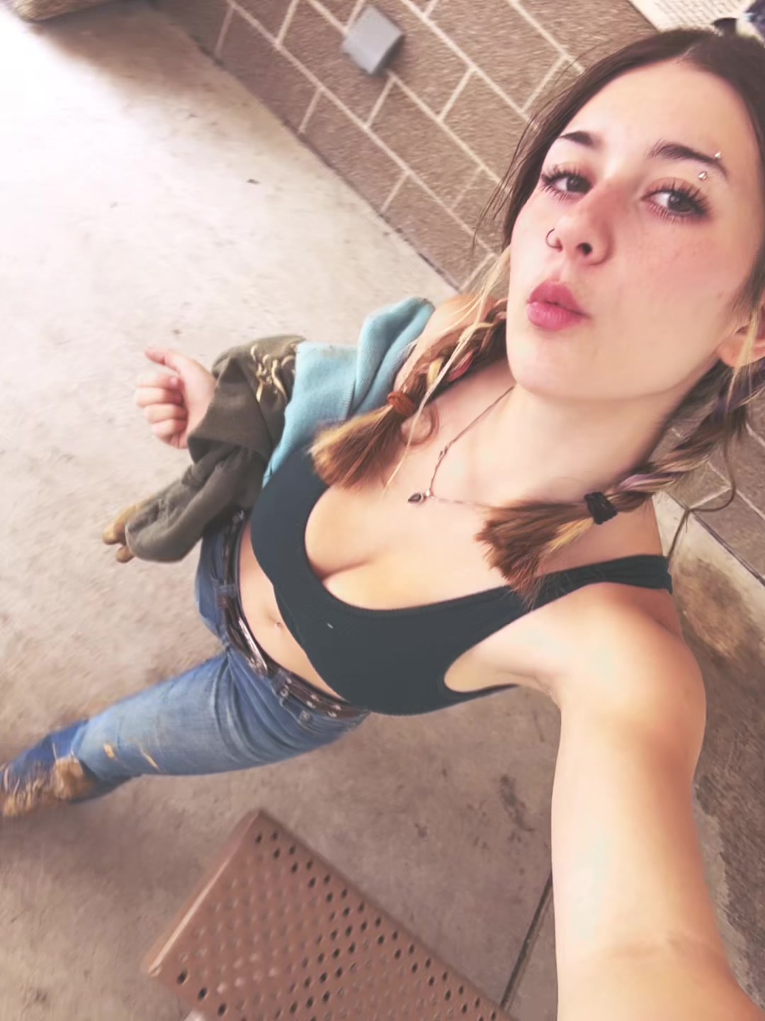 @bigsquarebuttplug