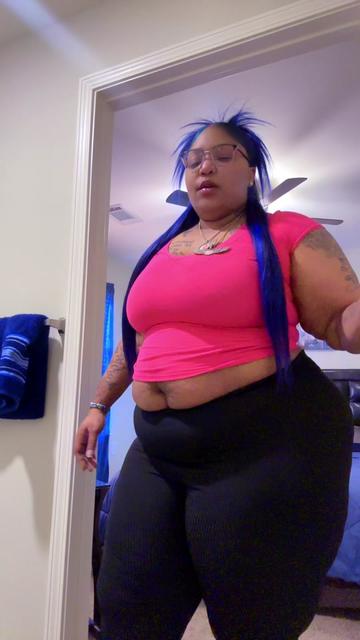 @🤤BBWQUEEN😘