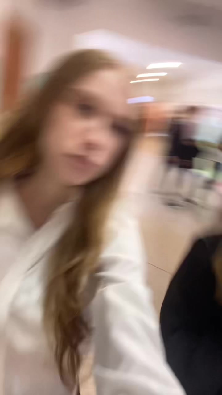 @клубничная