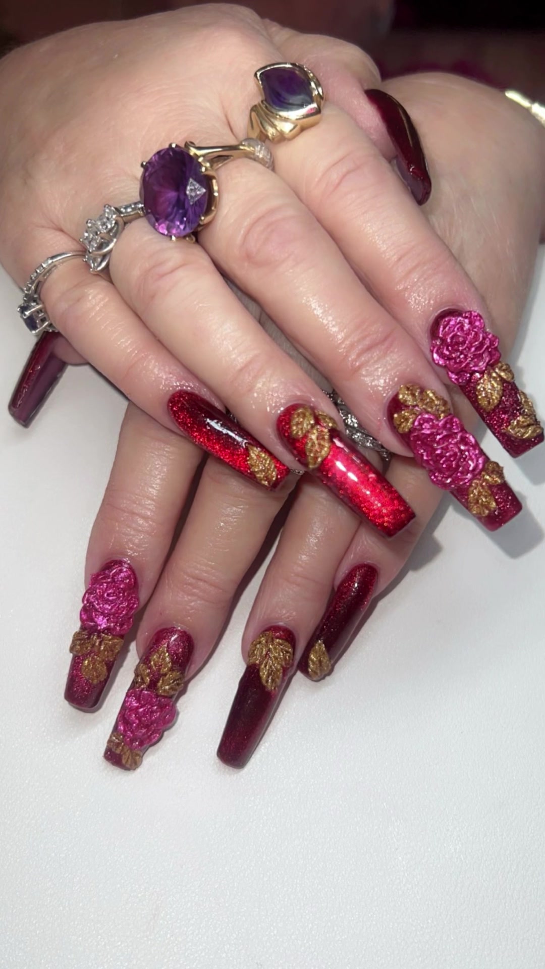 @PinkTigerNailsBeauty