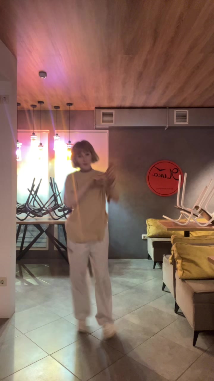 @kriskaa
