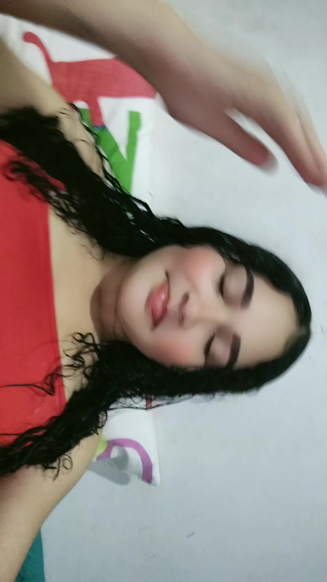 @Vale 🦋