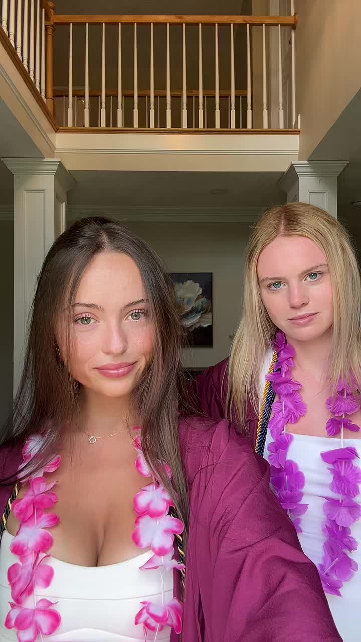 @🪼