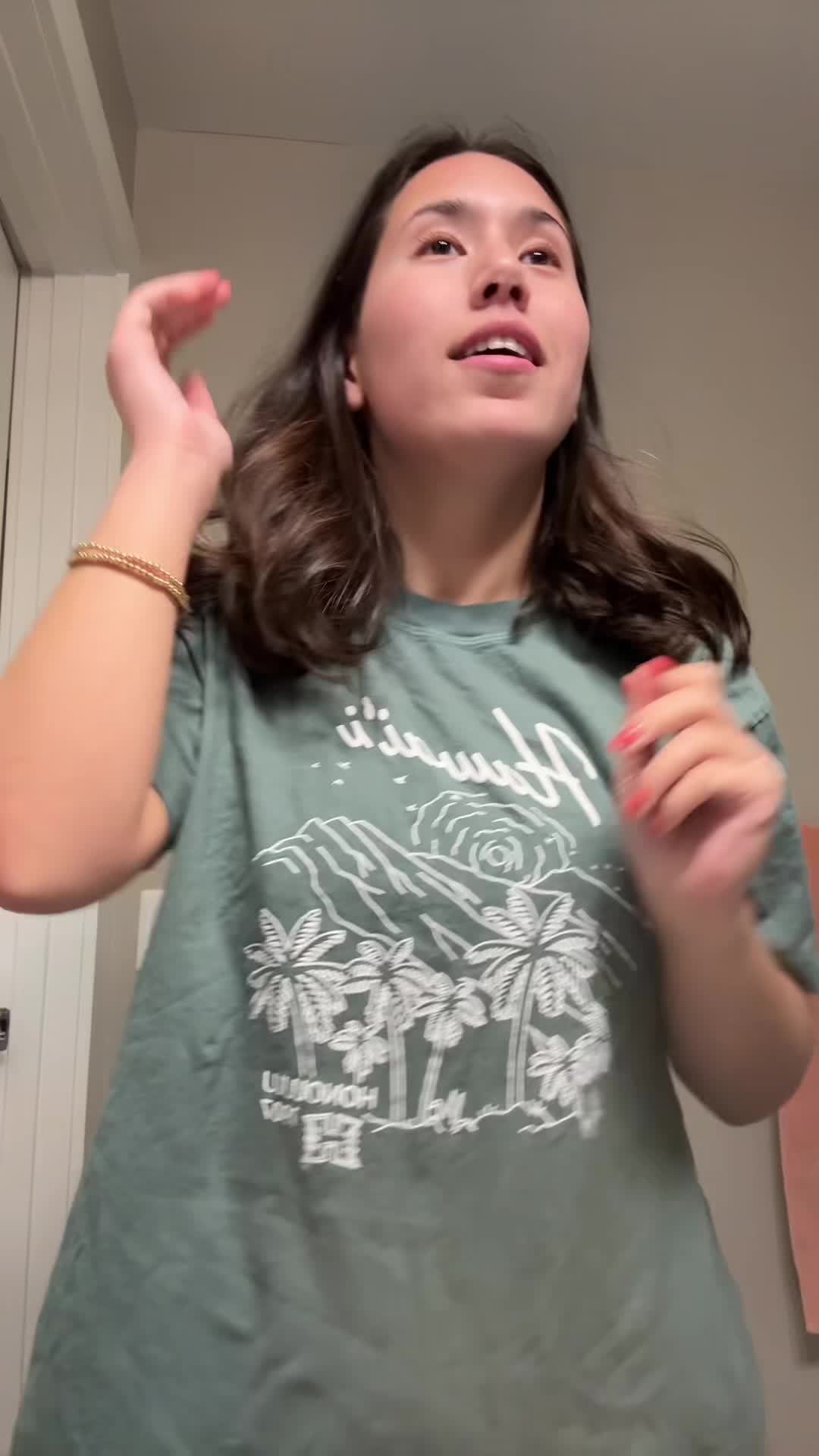 @Ava