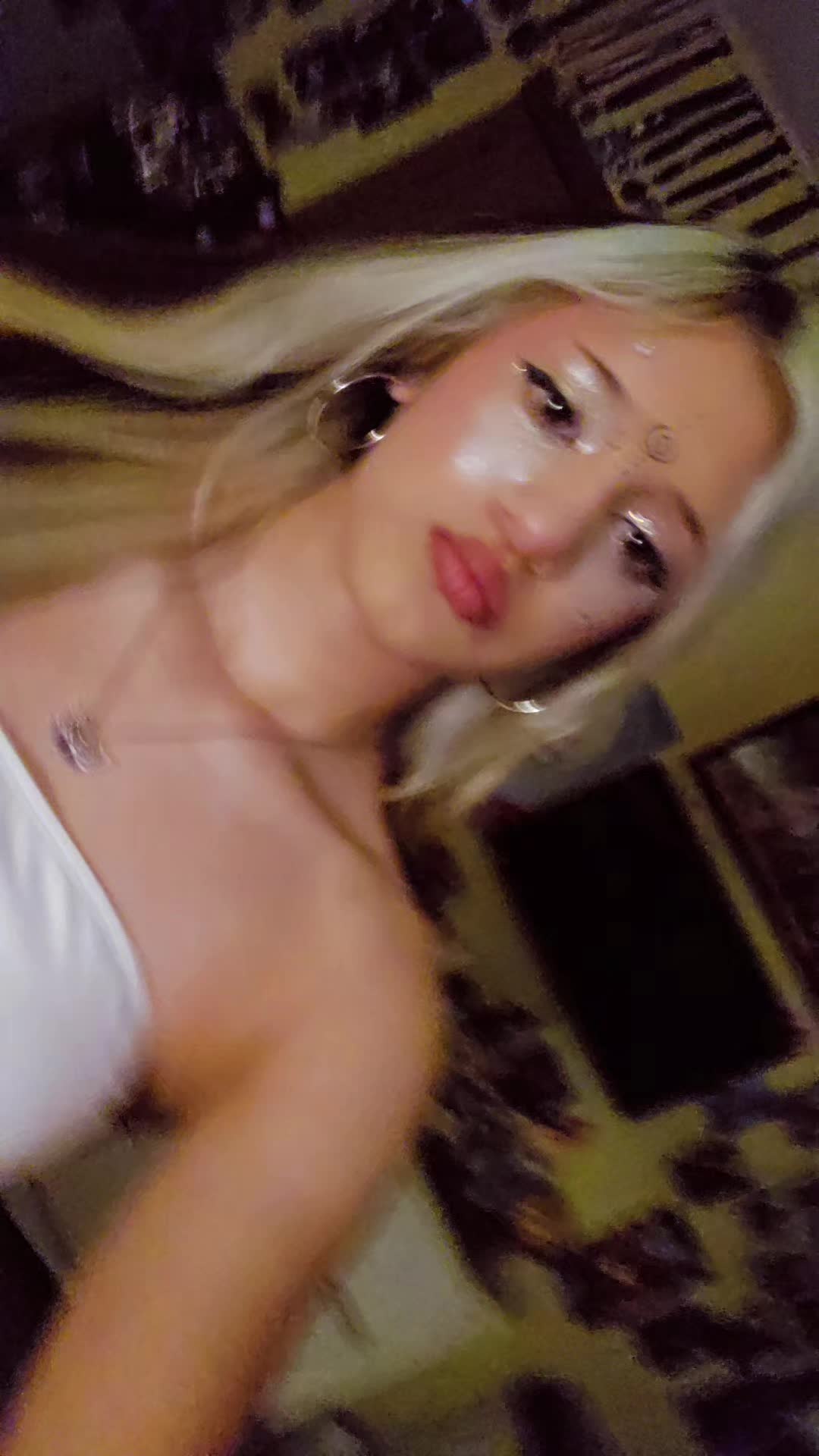 @𝑩𝒊𝒂𝒏𝒄𝒂 ⋆˚꩜｡⁷