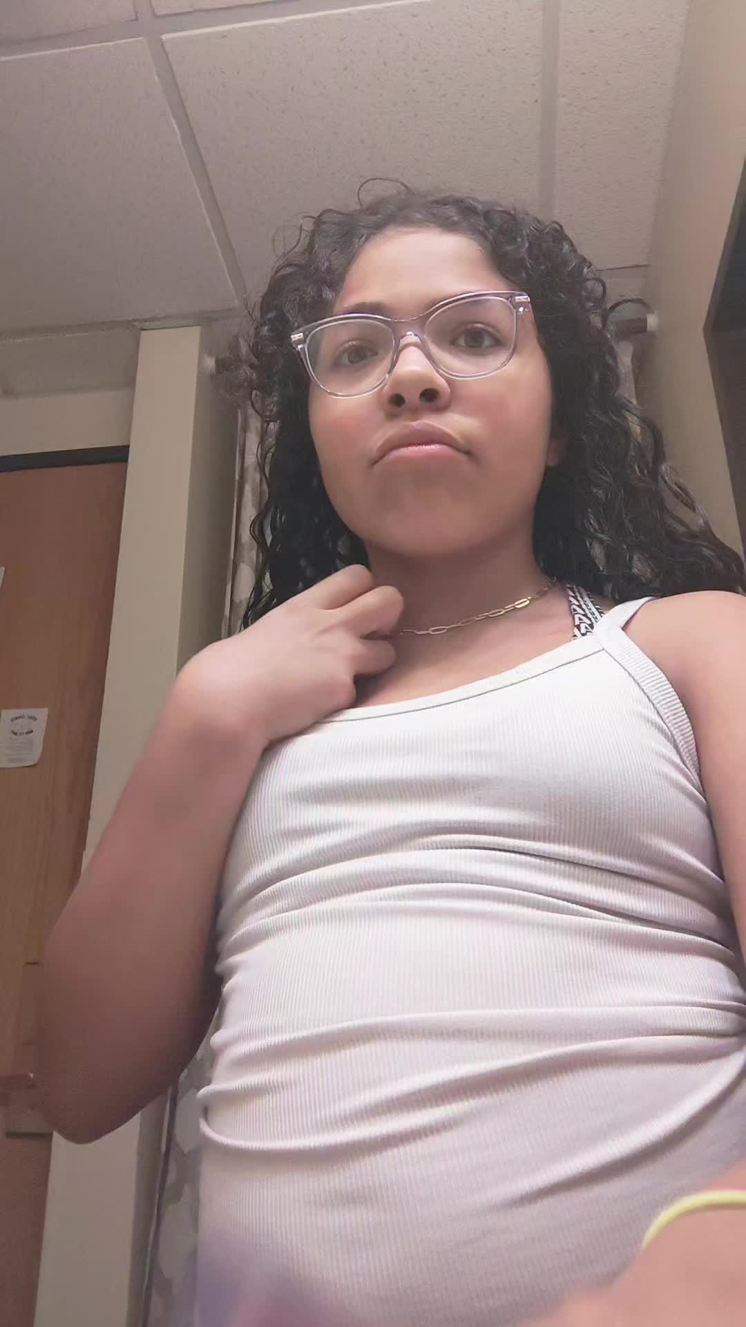 @josephinedih