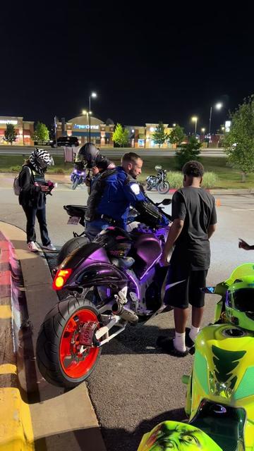 @Thegrinch/Arkansas bikelife
