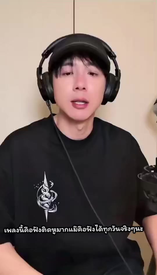 @𝙻𝚈𝙽“ 𝚂𝚃𝙾𝚁𝚈 “