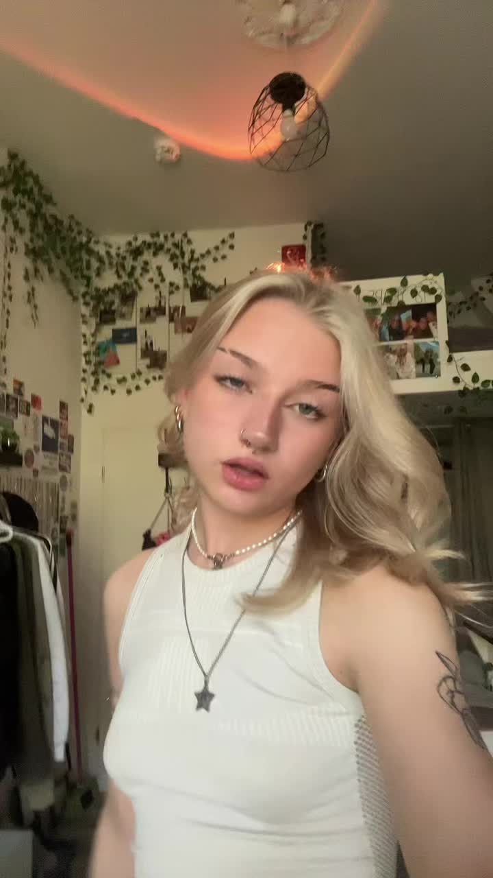 @__larii.x__